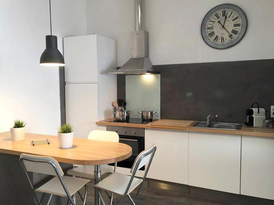 Apartment Cite 4 Maison Bacou